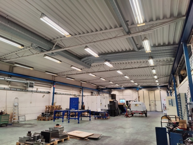 1428700-26 Traverssystem 2000 kg