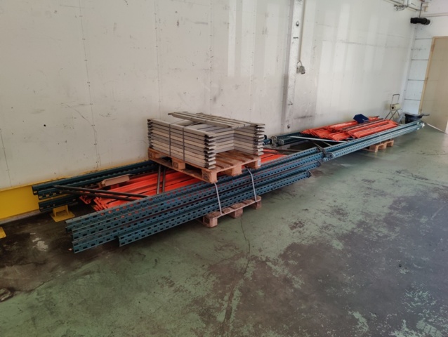 1428702-1 Nedmonterat Pallställage