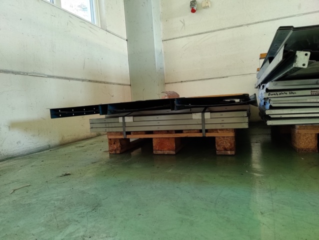 1428703-6 Hyllsystem