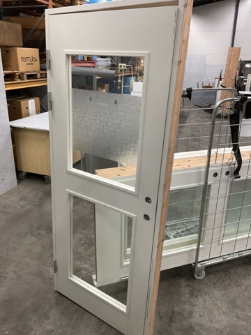 1406516-4 3 st. innedörrar med glas  9/21