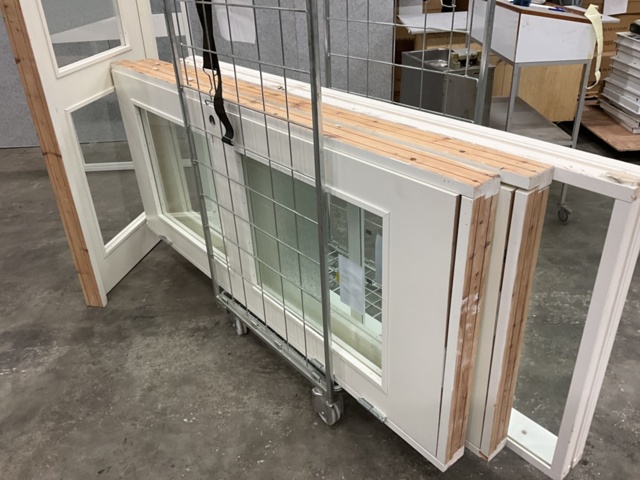 1406516-7 3 st. innedörrar med glas  9/21