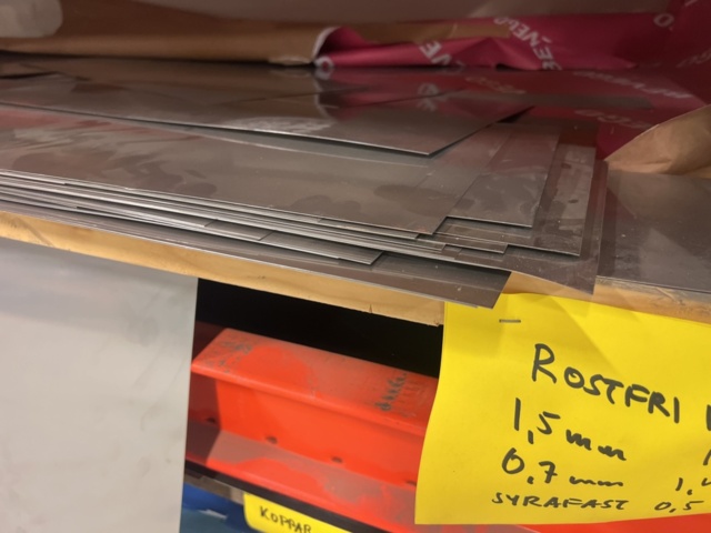 1395755-2 Lot with various format sheets