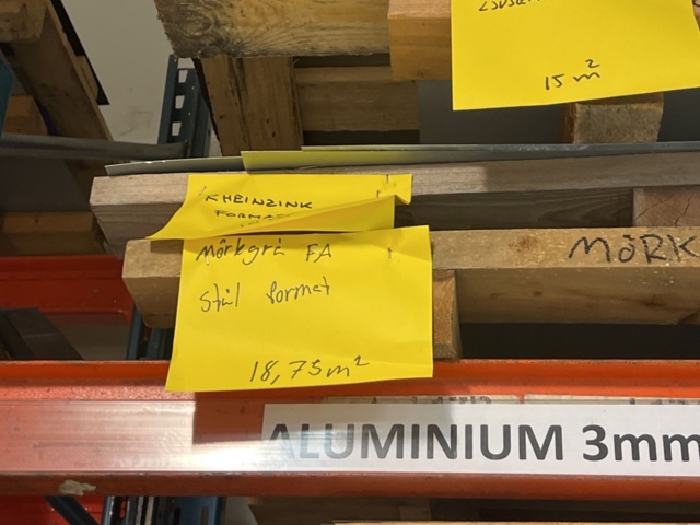 1395755-15 Lot with various format sheets