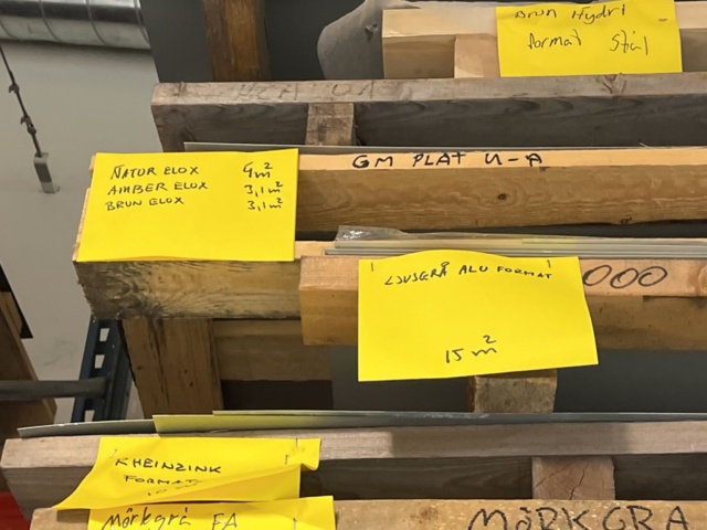 1395755-16 Lot with various format sheets