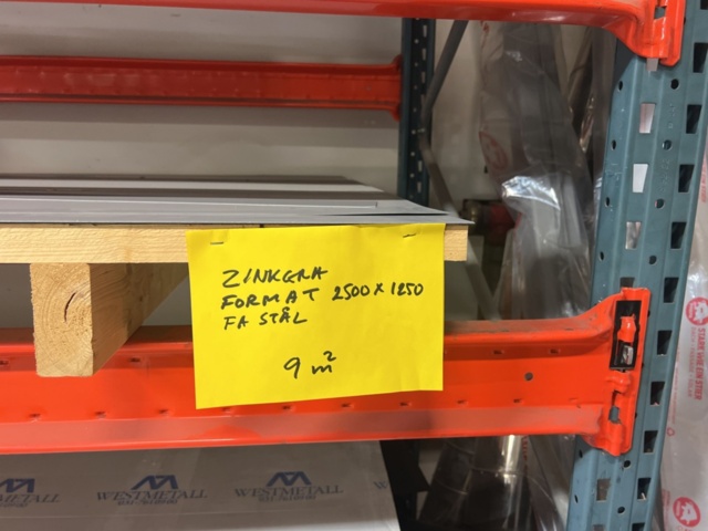 1395755-29 Lot with various format sheets