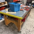 1395764-2 Sheet metal workbench on wheels with fixed vise and sheet metal work details
