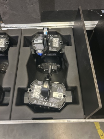 1296998-3 Rörliga strålkastare 6 st - Martin MAC Aura, RGBW, DMX5