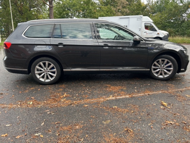1235330-6 Volkswagen Passat Sportscombi GTE DSG Sekventiell, 218hk, 2020