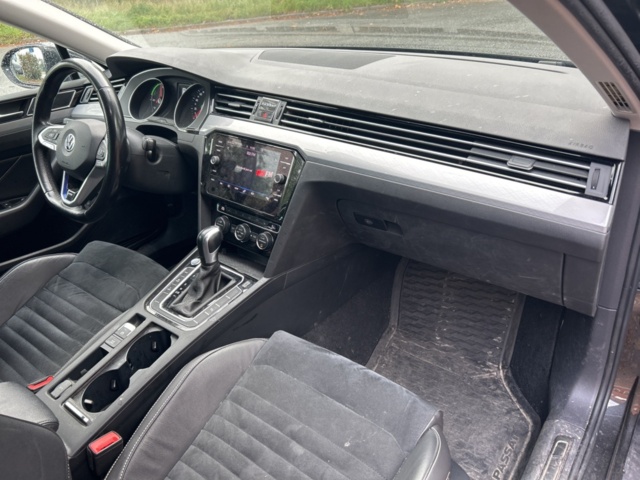 1235330-31 Volkswagen Passat Sportscombi GTE DSG Sekventiell, 218hk, 2020