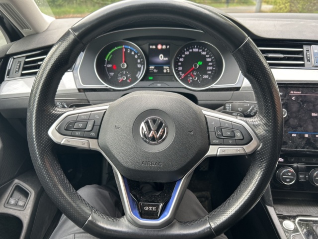 1235330-11 Volkswagen Passat Sportscombi GTE DSG Sekventiell, 218hk, 2020