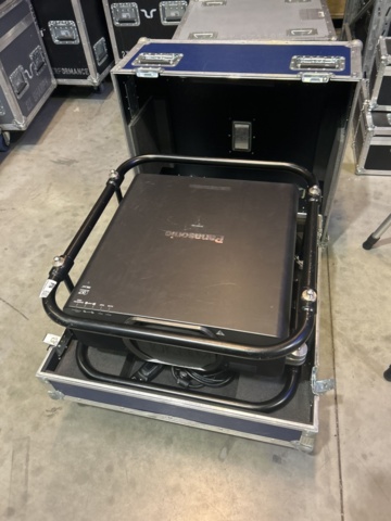 1296981-5 Projektor - Panasonic PT-DZ110X WUXGA