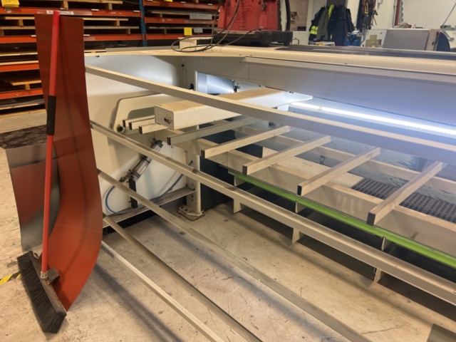 1395787-6 Plåtsax med CNC-styrning - Göteneds/CIDAN Rapido 30 -2019