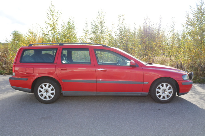 1416605-5 Volvo V70 2.4 Automatic, 170hp -2002