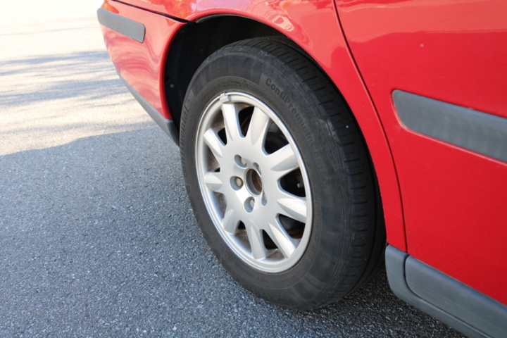 1416605-54 Volvo V70 2.4 Automatic, 170hp -2002