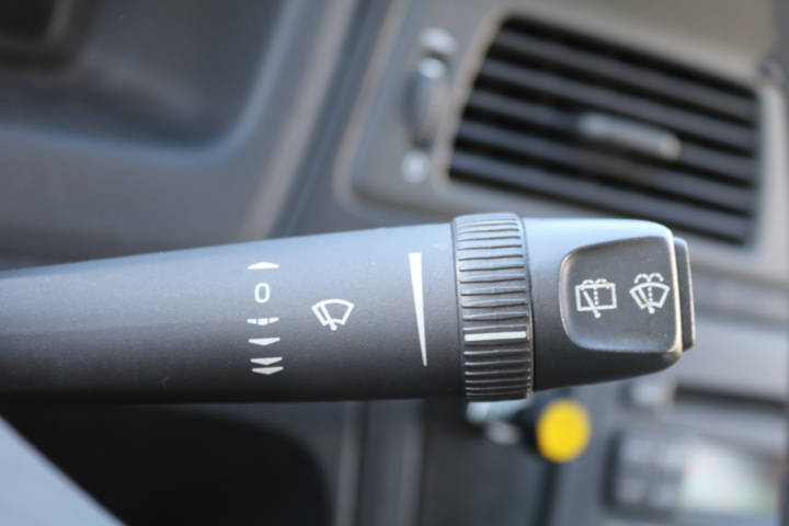 1416605-95 Volvo V70 2.4 Automatic, 170hp -2002