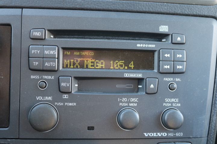 1416605-100 Volvo V70 2.4 Automatic, 170hp -2002