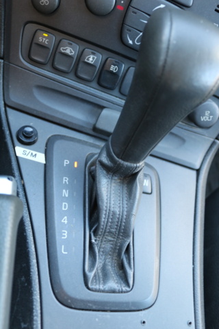 1416605-102 Volvo V70 2.4 Automatic, 170hp -2002