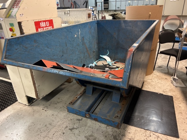 1395784-1 Tippcontainer - Jonson