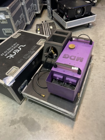 1296962-8 Rökmaskin - MDG Atmosphere APS Touring (Dual)