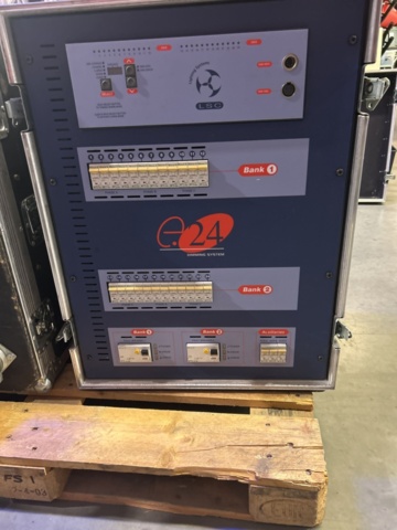 1296957-6 Dimmer - LSC E24 i case