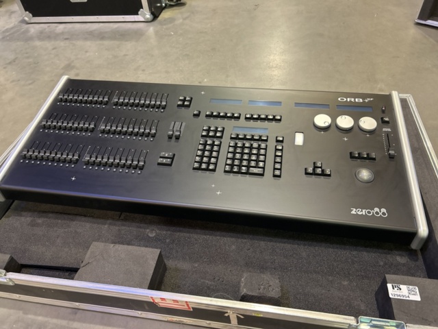 1296954-1 Ljusbord - Zero88 ORB xF i case