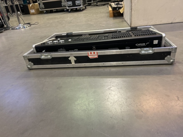 1296954-4 Ljusbord - Zero88 ORB xF i case