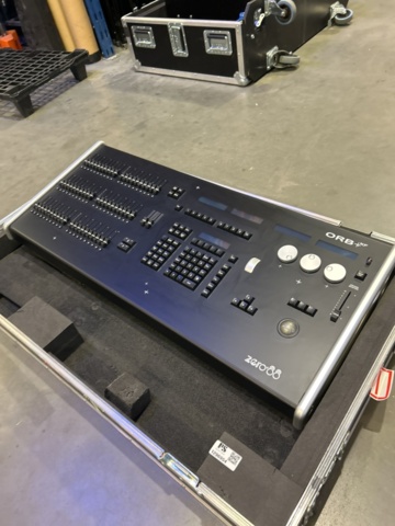 1296954-8 Ljusbord - Zero88 ORB xF i case