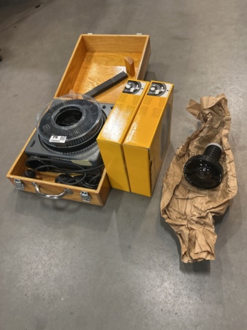 1296945-8 Projektor - Kodak Carousel S-AV 2050, Retro