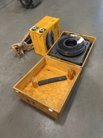 1296944-5 Projektor - Kodak Carousel S-AV 2050, Retro