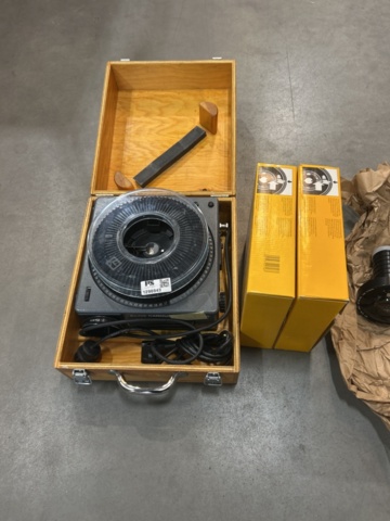 1296943-5 Projektor - Kodak Carousel S-AV 2050, Retro