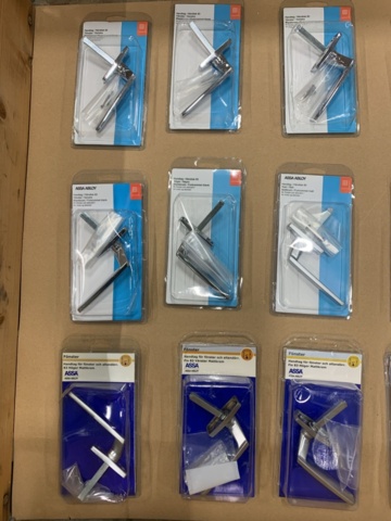 1428271-2 21 pcs Window handles Assa Abloy