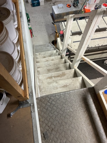 1395799-27 Lager med stuprörsdelar och tillbehör