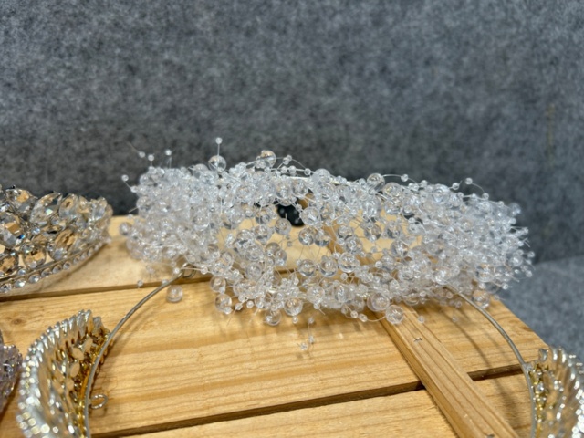 1367749-51 Bröllopsklänningar från konkurs ca 65st