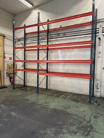 1428702-12 Nedmonterat Pallställage