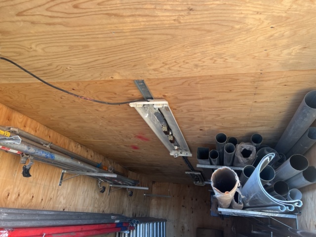 1384565-8 Container 20 fot