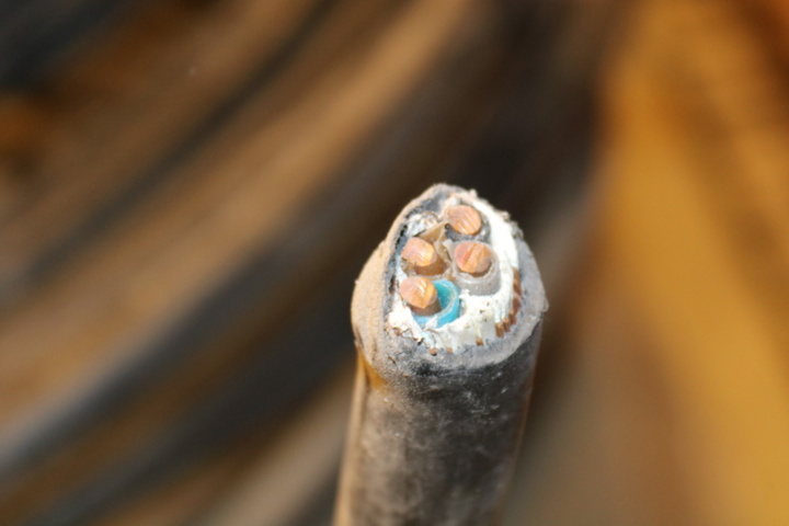 1416607-14 Diverse kabel för återvinning