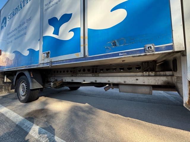 1425548-13 Skåpbil med bakgavellift Volkswagen Crafter Chassi 35, 163hk -2015