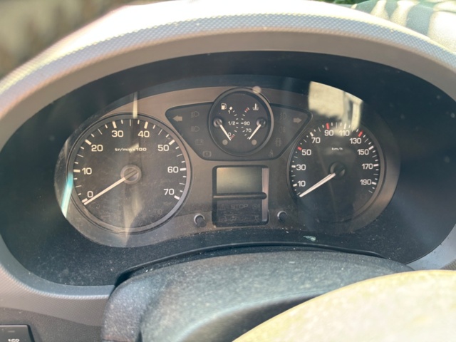 1425551-19 Peugeot Partner Van Utökad Last 1.6 BlueHDi Manuell, 99hk -2017 (Reparationsobjekt)