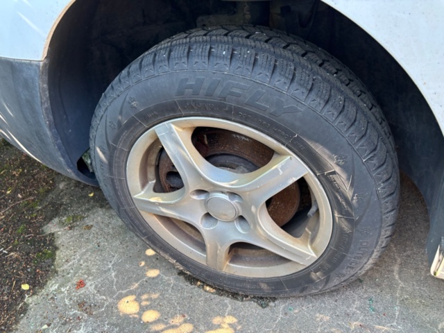 1425551-8 Peugeot Partner Van Utökad Last 1.6 BlueHDi Manuell, 99hk -2017 (Reparationsobjekt)