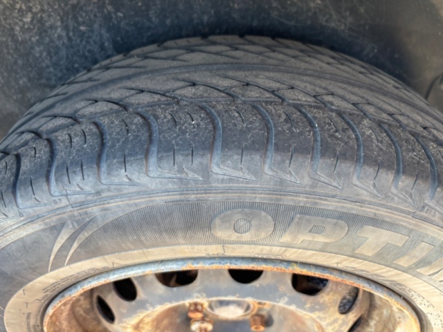 1425551-13 Peugeot Partner Van Utökad Last 1.6 BlueHDi Manuell, 99hk -2017 (Reparationsobjekt)