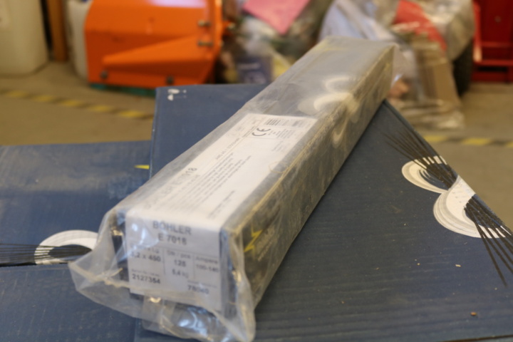 1416610-11 Elektrod Böhler E 7018 3,2x450. 9 paket