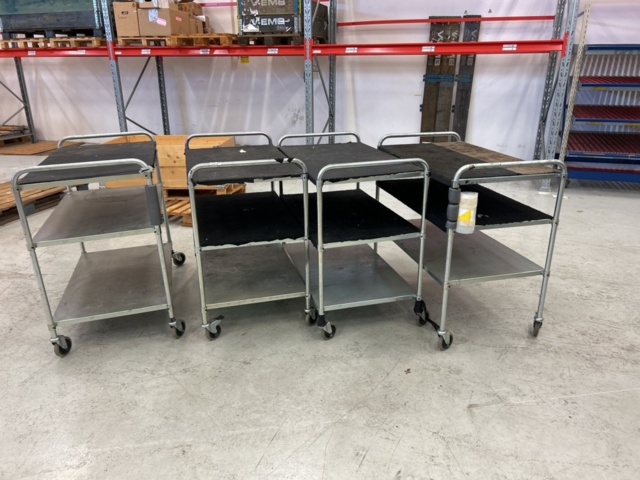 1363378-1 Vagnar 4 st