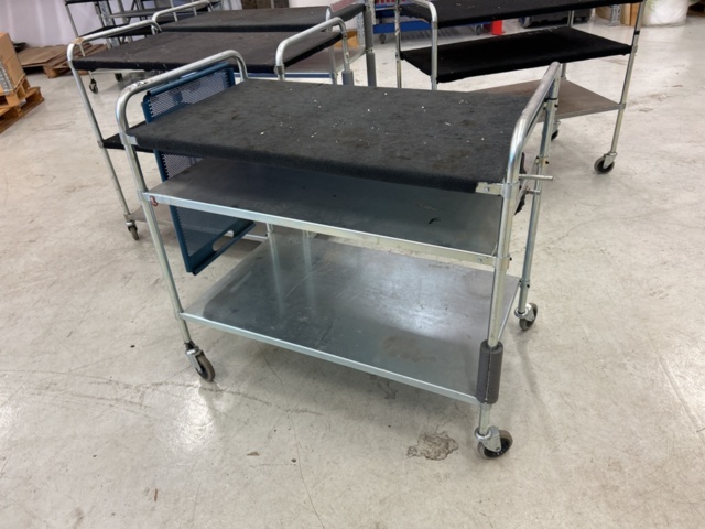 1363385-3 Vagnar 4 st