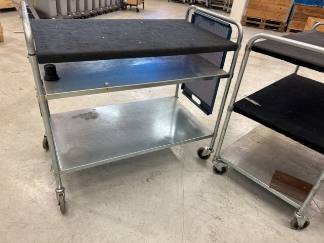 1363385-5 Vagnar 4 st