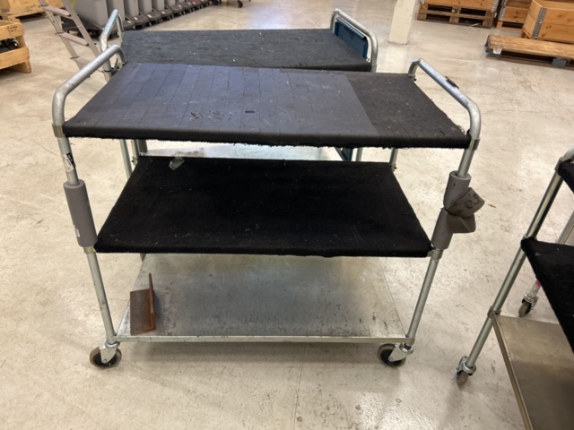 1363385-6 Vagnar 4 st