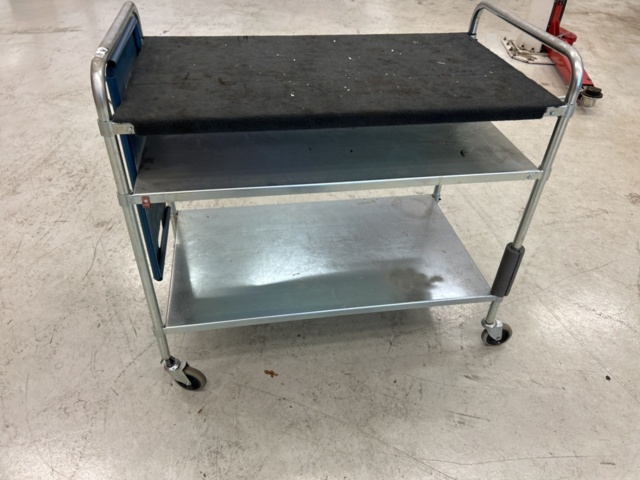 1363385-17 Vagnar 4 st