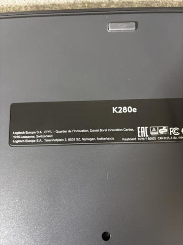 1420839-6 Lenovo skärm, Logitech tangentbord, mus samt USB C sladd