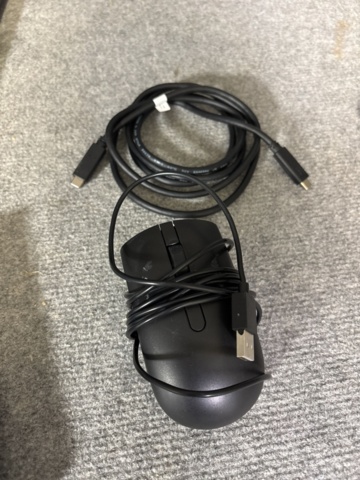 1420839-7 Lenovo skärm, Logitech tangentbord, mus samt USB C sladd