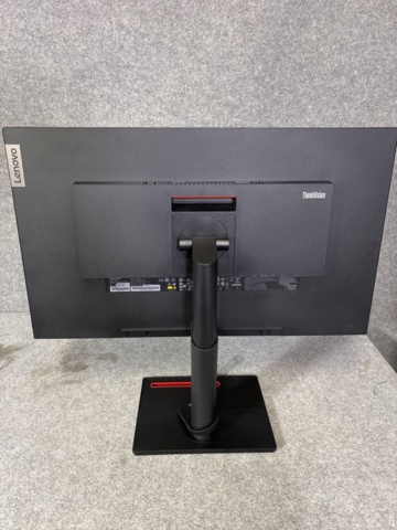 1420840-3 Lenovo skärm, 2st Logitech tangentbord, mus, USB C, ström