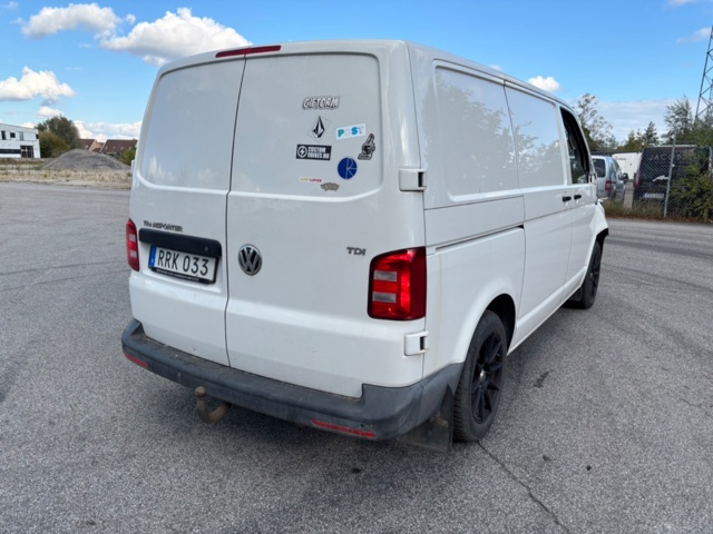 1428323-5 Volkswagen Transporter T28 2.0 TDI BMT Manuell, 102hk, 2016